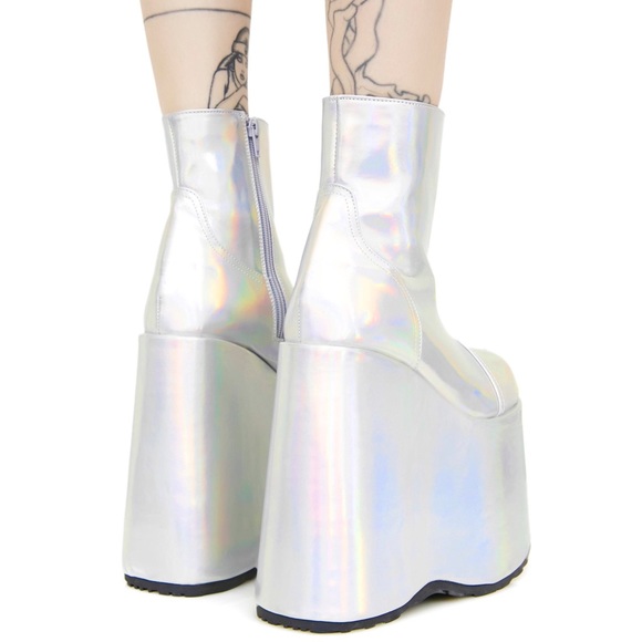Demonia Holographic Platform Boots - Picture 3 of 3